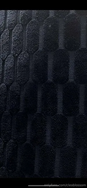cleoblossom OnlyFans Leaked Free Thumbnail Picture - #qjFtkcz5BS