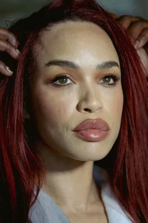 Cleopatra Coleman OnlyFans Leaked Free Thumbnail Picture - #cBqu2WNet4