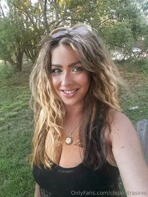Cleopatrasexo OnlyFans Leaked Free Thumbnail Picture - #T7K8txeMx2