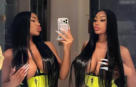 Clermonttwins OnlyFans Leaked Free Thumbnail Picture - #ddObMGoccB