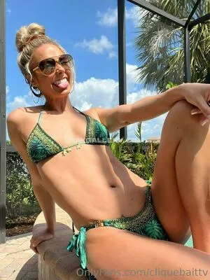 cliquebaittv OnlyFans Leaked Free Thumbnail Picture - #6haJBrnc4b