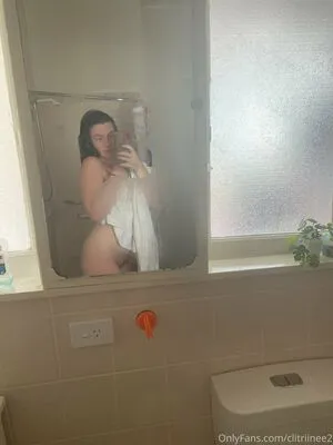 Clitriinee2 OnlyFans Leaked Free Thumbnail Picture - #FVs8HIwr0K