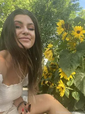 Clitriinee2 OnlyFans Leaked Free Thumbnail Picture - #tGth6DzBQw