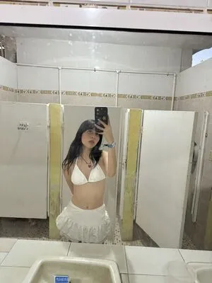 Clo Harrison OnlyFans Leaked Free Thumbnail Picture - #3bJZb5TjIS