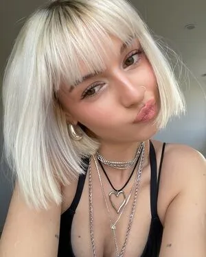 Clotilde Gauneau OnlyFans Leaked Free Thumbnail Picture - #4oLEK8GhiW
