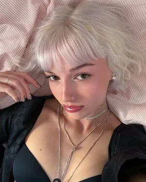 Clotilde Gauneau OnlyFans Leaked Free Thumbnail Picture - #G1n8l0z9O9