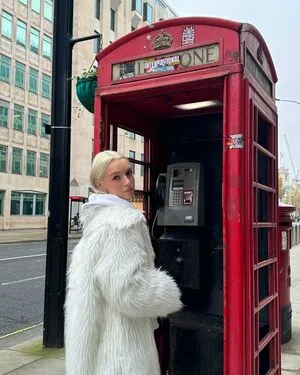 Clotilde Gauneau OnlyFans Leaked Free Thumbnail Picture - #UkZFQfK00b