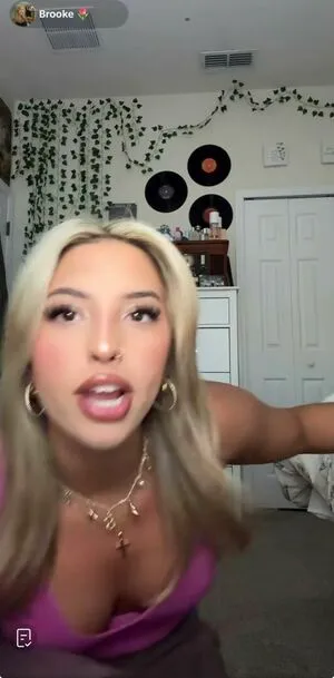 Cloud Asmr OnlyFans Leaked Free Thumbnail Picture - #4nO2DhCHsX