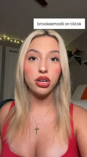 Cloud Asmr OnlyFans Leaked Free Thumbnail Picture - #EmTNVw7I4d