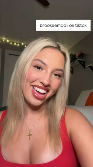 Cloud Asmr OnlyFans Leaked Free Thumbnail Picture - #M1CrxNS80h