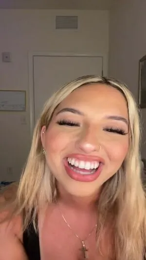 Cloud Asmr OnlyFans Leaked Free Thumbnail Picture - #Yd2vrkpZ5Y