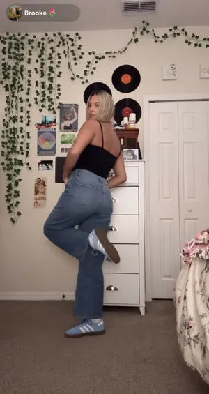 Cloud Asmr OnlyFans Leaked Free Thumbnail Picture - #sX2Q4bowT0