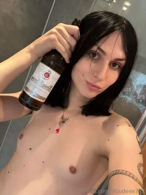 Cloudeee777 OnlyFans Leaked Free Thumbnail Picture - #eYd5CaOFM1