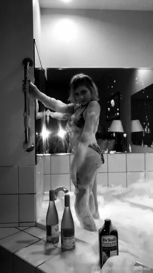 Cloveress Asmr OnlyFans Leaked Free Thumbnail Picture - #DkJvgkY4Qu