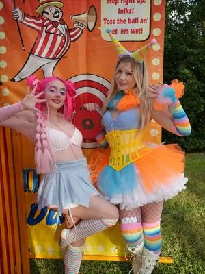 Clown Girls OnlyFans Leaked Free Thumbnail Picture - #VxYkM6oXSw