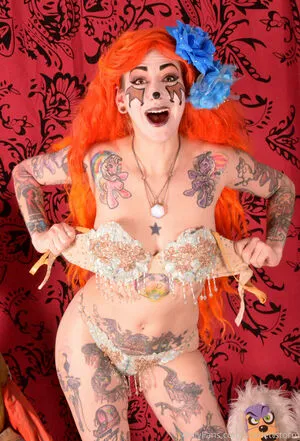 Clown Girls OnlyFans Leaked Free Thumbnail Picture - #csfE5GFPms