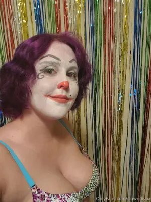 Clowndivax OnlyFans Leaked Free Thumbnail Picture - #CxkZgY4Cp7