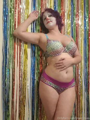 Clowndivax OnlyFans Leaked Free Thumbnail Picture - #HR9vJhxNSm