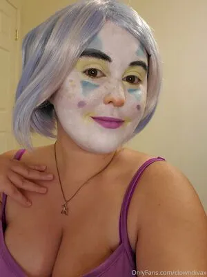 Clowndivax OnlyFans Leaked Free Thumbnail Picture - #bGUJSWQOzo
