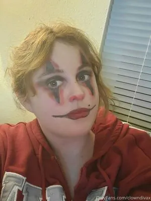 Clowndivax OnlyFans Leaked Free Thumbnail Picture - #kpio9eyiHj