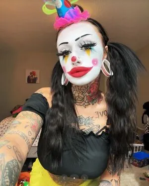Clownfacemacy OnlyFans Leaked Free Thumbnail Picture - #dn5B450fMg