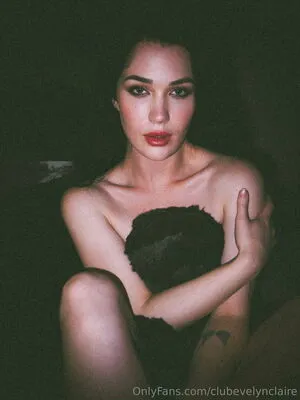 Clubevelynclaire OnlyFans Leaked Free Thumbnail Picture - #CcObiz0bEN
