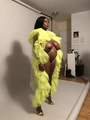 Clubmaseratixxx OnlyFans Leaked Free Thumbnail Picture - #pyhtSZ2nti