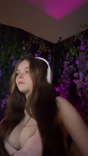 Clumsyori OnlyFans Leaked Free Thumbnail Picture - #h0ZBf1D3Qg