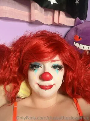 Clussytheclownfree OnlyFans Leaked Free Thumbnail Picture - #F2RFc0PDDF