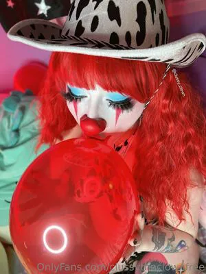 Clussytheclownfree OnlyFans Leaked Free Thumbnail Picture - #fNEc6zXeQw