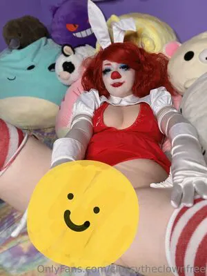 Clussytheclownfree OnlyFans Leaked Free Thumbnail Picture - #oqyevPyY73