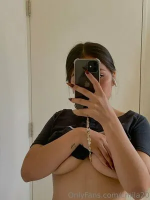 Cmila20 OnlyFans Leaked Free Thumbnail Picture - #hAaEBz5xeq