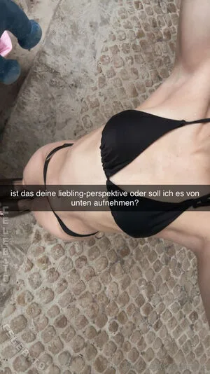 Coccomarie OnlyFans Leaked Free Thumbnail Picture - #pRROO9ADa4