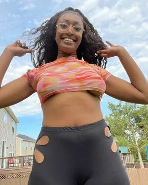 Coco Bee OnlyFans Leaked Free Thumbnail Picture - #x9U7xmT4Ix