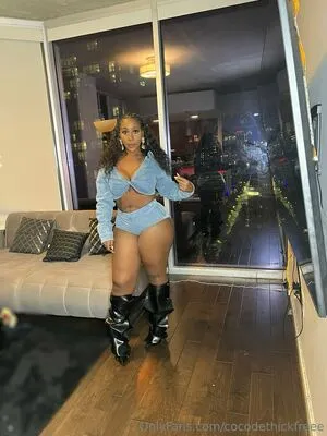 Cocodethickfreee OnlyFans Leaked Free Thumbnail Picture - #AzahszX2So