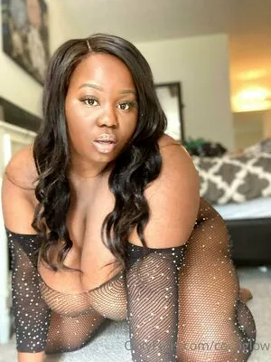 Cocoglow OnlyFans Leaked Free Thumbnail Picture - #v944pitsND