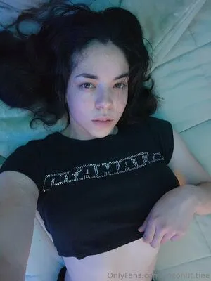 Coconut Tiee OnlyFans Leaked Free Thumbnail Picture - #qDC5Xz9KMg