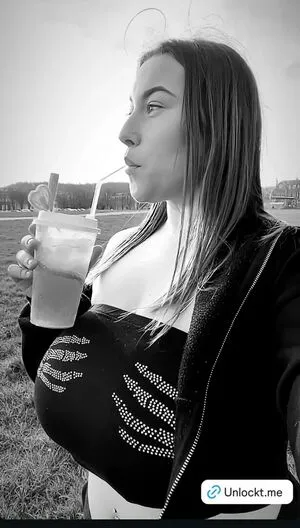 Coeur De Pierre76 OnlyFans Leaked Free Thumbnail Picture - #sfkoQ1OG5m