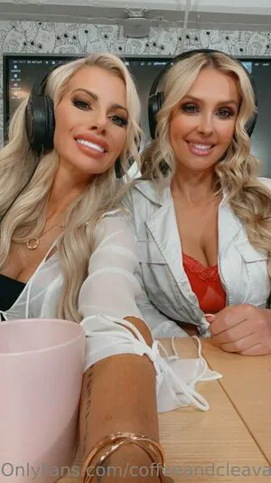 Coffeeandcleavage OnlyFans Leaked Free Thumbnail Picture - #BMOGjROdE2