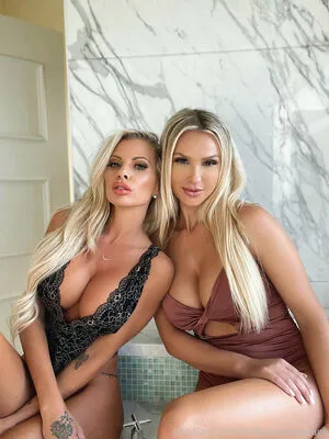 Coffeeandcleavage OnlyFans Leaked Free Thumbnail Picture - #IR0xjLinjB