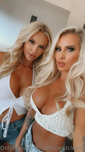 Coffeeandcleavage OnlyFans Leaked Free Thumbnail Picture - #hRnf8et0DY