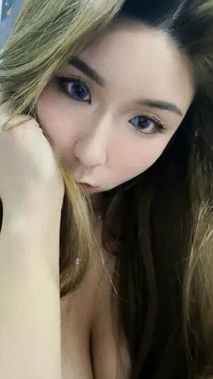 Cola Smile OnlyFans Leaked Free Thumbnail Picture - #fqTocqpnsd