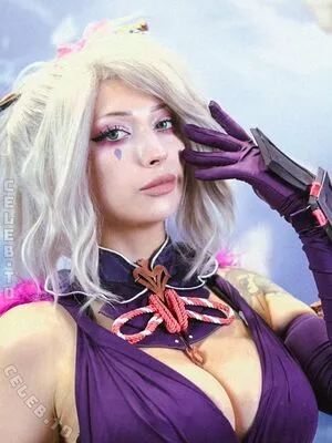 Coldscream Cosplay OnlyFans Leaked Free Thumbnail Picture - #Hb4Qg4W91q