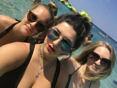 Colette Mckenna OnlyFans Leaked Free Thumbnail Picture - #M1JNju6Vg6