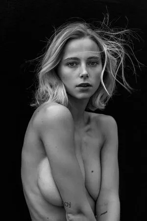 Coline Aulagnier OnlyFans Leaked Free Thumbnail Picture - #NMDTEHqKm2