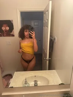 College Kiki OnlyFans Leaked Free Thumbnail Picture - #DnOB54QUug