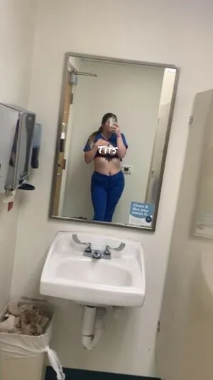 College Mama OnlyFans Leaked Free Thumbnail Picture - #4vYP447Rht