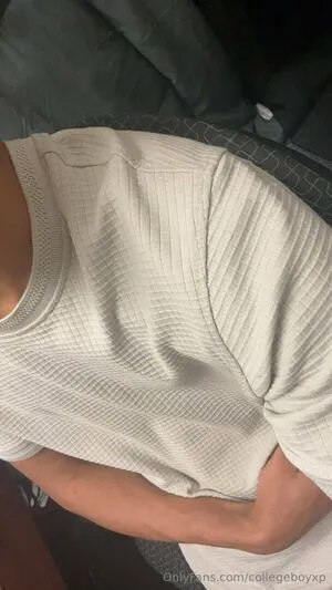 Collegeboyxp OnlyFans Leaked Free Thumbnail Picture - #MNlnNnLuMF
