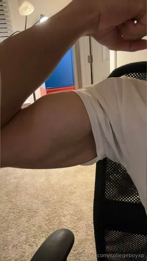 Collegeboyxp OnlyFans Leaked Free Thumbnail Picture - #kLuZfG1qij
