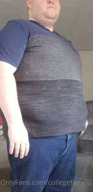 Collegefatty10 OnlyFans Leaked Free Thumbnail Picture - #xN55r6Xk3j